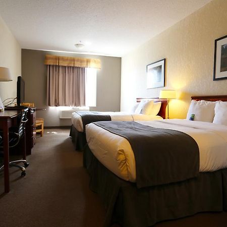 Lakeview Inns & Suites - Fort Nelson Extérieur photo